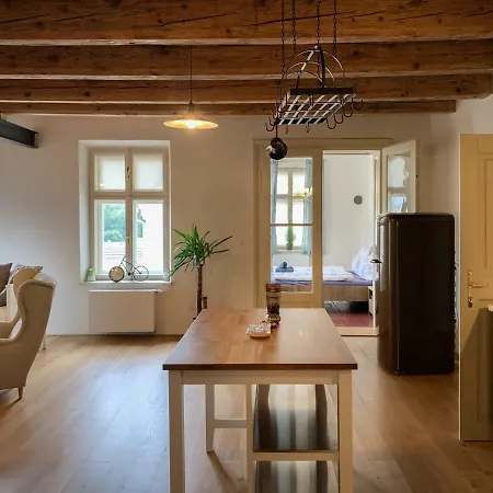 Lucerna - Dum S Dusi Apartman Příbor
