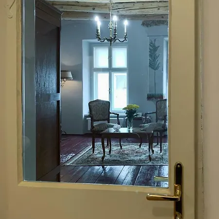 Lucerna - Dum S Dusi Apartman