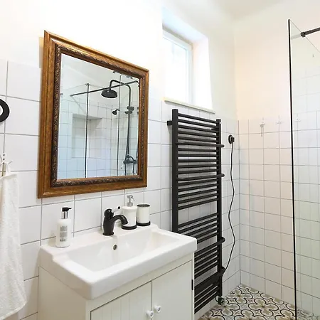 Apartment Lucerna - Dum S Dusi *